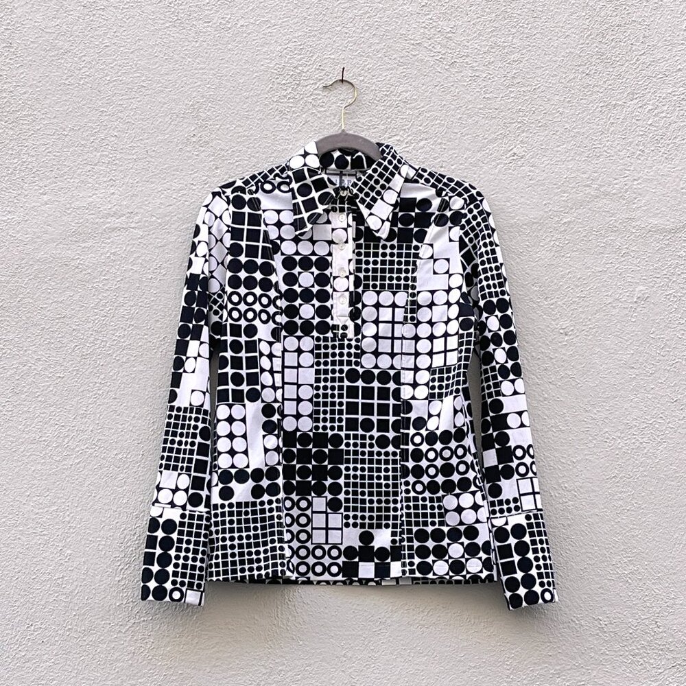 Vintage Women's 70s Black & White Geometric Op Art Polyester Henley Shirt Medium